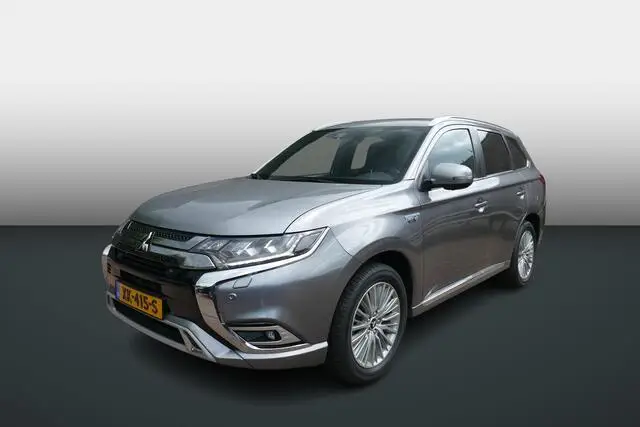 Photo 1 : Mitsubishi Outlander 2019 Hybride