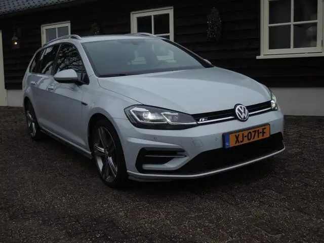 Photo 1 : Volkswagen Golf 2019 Diesel