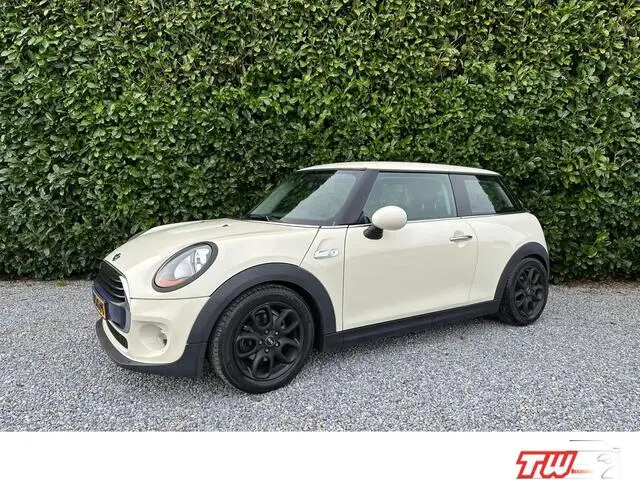 Photo 1 : Mini Cooper 2015 Petrol