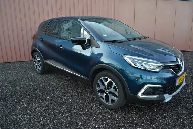 Photo 1 : Renault Captur 2019 Petrol