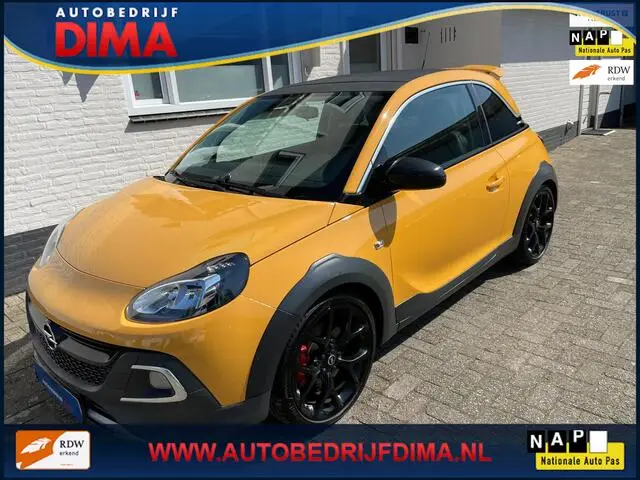 Photo 1 : Opel Adam 2016 Essence