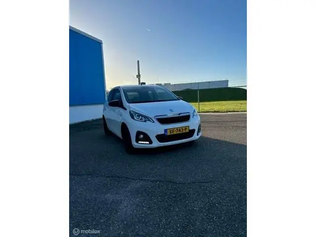 Photo 1 : Peugeot 108 2019 Petrol