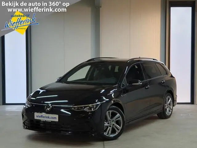 Photo 1 : Volkswagen Golf 2024 Hybrid