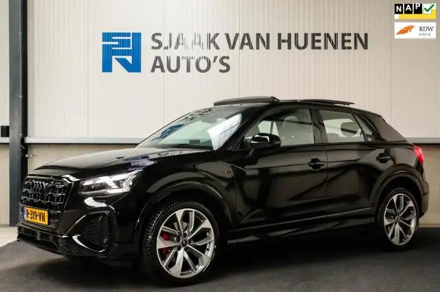 Photo 1 : Audi Q2 2020 Petrol