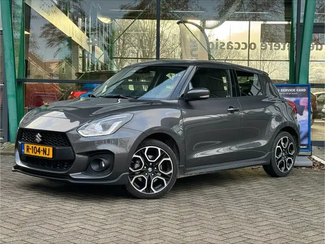 Photo 1 : Suzuki Swift 2022 Hybride