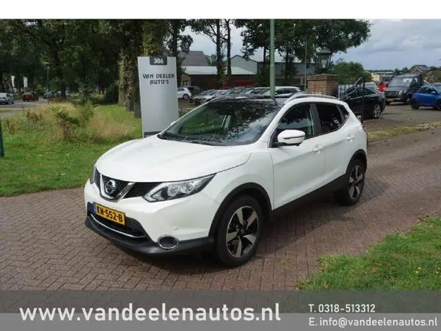 Photo 1 : Nissan Qashqai 2016 Petrol