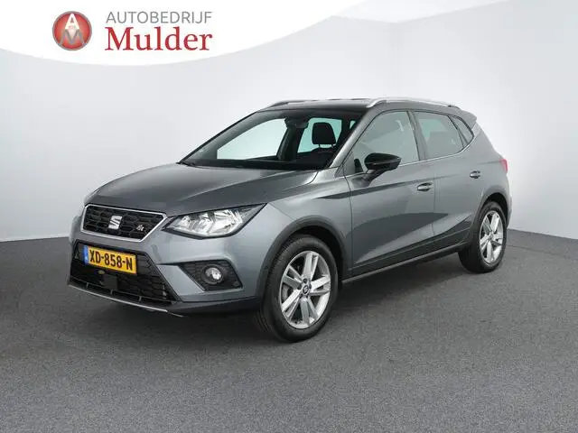 Photo 1 : Seat Arona 2018 Petrol