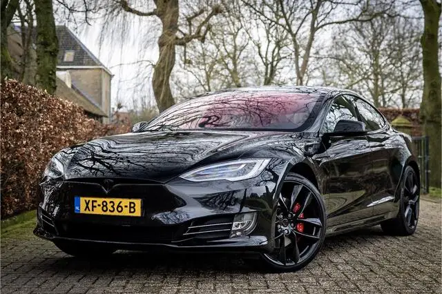 Photo 1 : Tesla Model S 2018 Electric