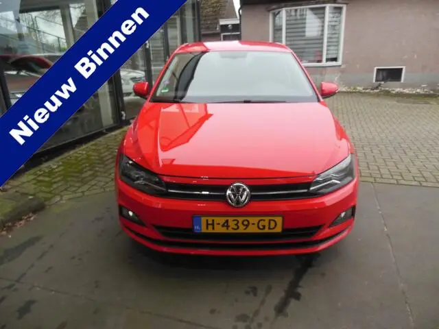 Photo 1 : Volkswagen Polo 2020 Essence