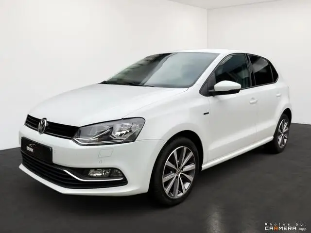 Photo 1 : Volkswagen Polo 2015 Essence