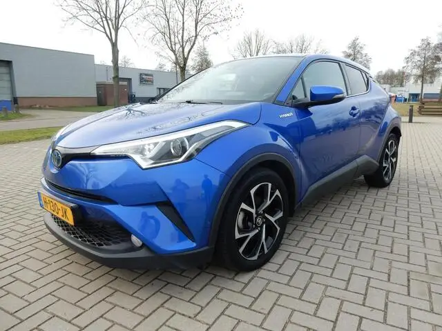 Photo 1 : Toyota C-hr 2019 Hybrid