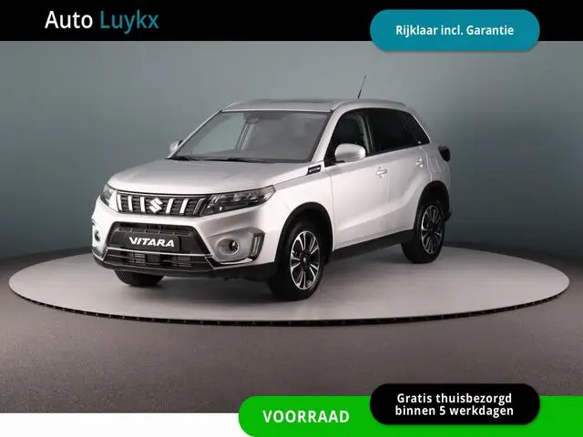 Photo 1 : Suzuki Vitara 2023 Petrol