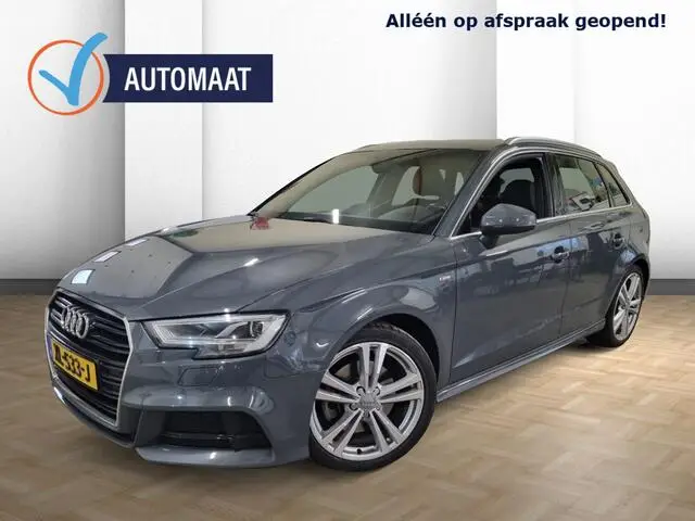 Photo 1 : Audi A3 2019 Petrol