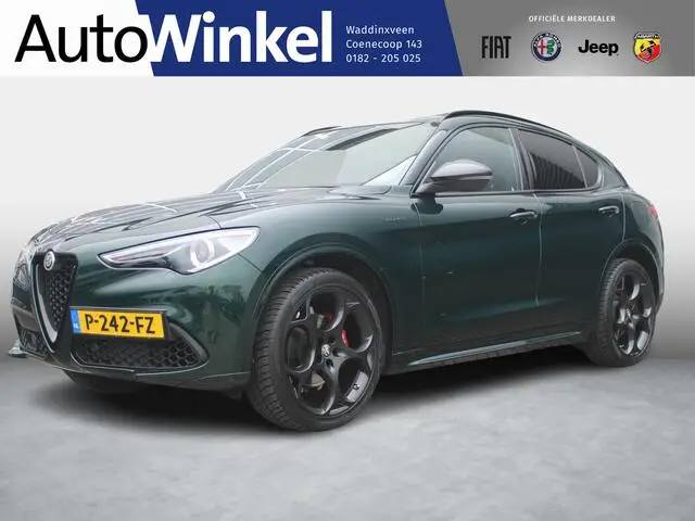 Photo 1 : Alfa Romeo Stelvio 2022 Petrol