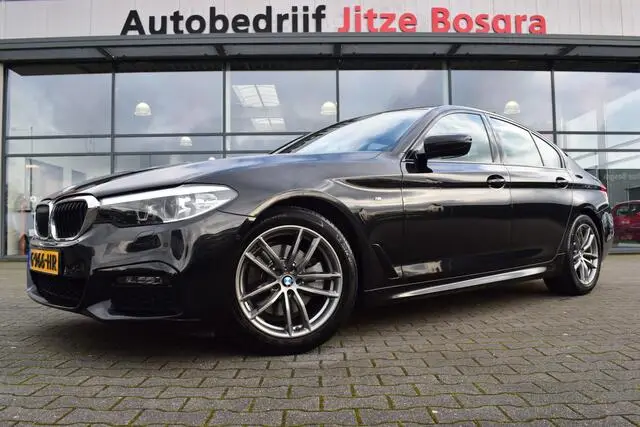 Bmw Serie 5 5-20i Automaat High Executive M-Sport LED | Zwart Leder | Elek. Stoelen | 18 Inch LMV | Full Map Navi