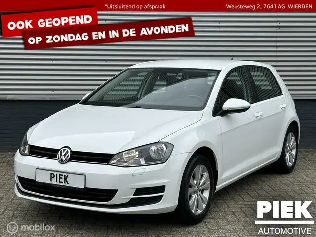 Photo 1 : Volkswagen Golf 2016 Petrol