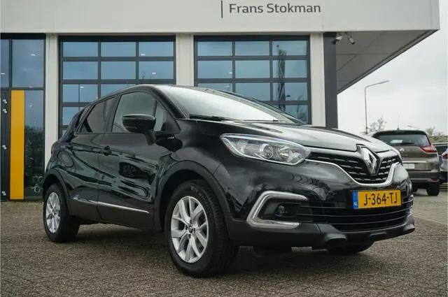 Photo 1 : Renault Captur 2019 Essence