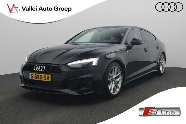 Photo 1 : Audi A5 2023 Petrol