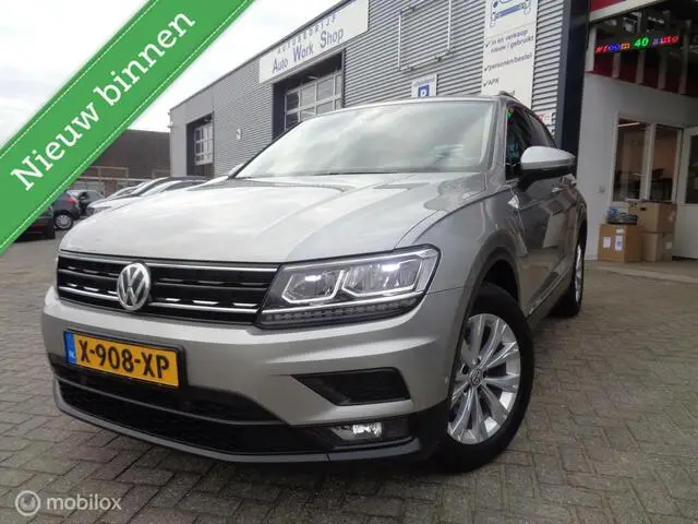 Photo 1 : Volkswagen Tiguan 2019 Essence