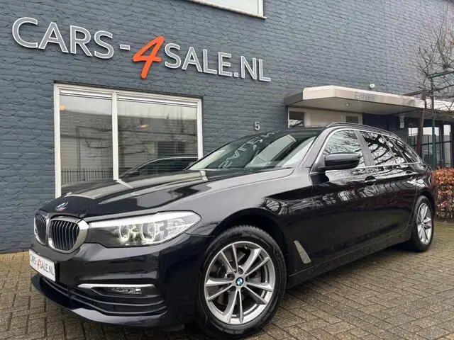 Bmw Serie 5 5-20i Touring Executive 185pk + Leder + Nav + Digit Dash -11/2019