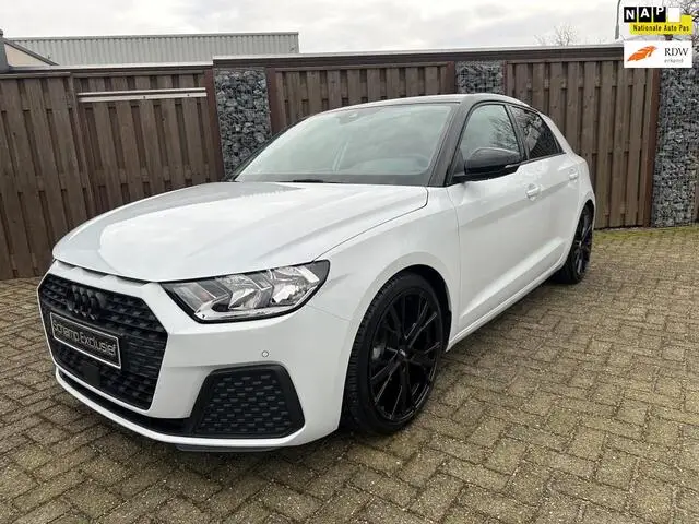 Photo 1 : Audi A1 2020 Petrol