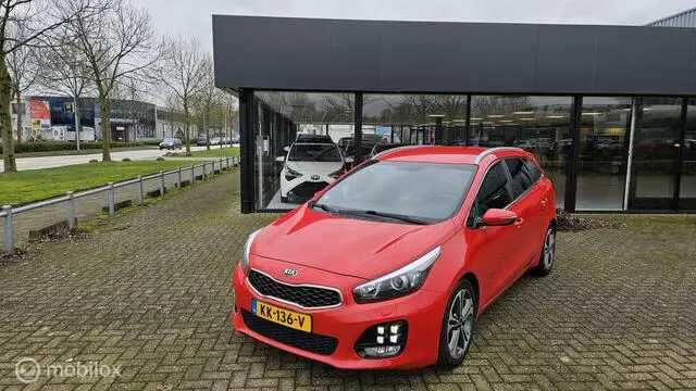 Photo 1 : Kia Ceed 2016 Petrol