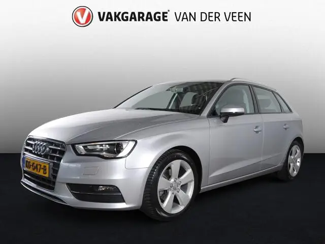 Photo 1 : Audi A3 2015 Essence