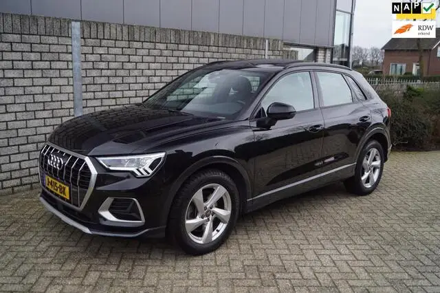 Photo 1 : Audi Q3 2020 Petrol