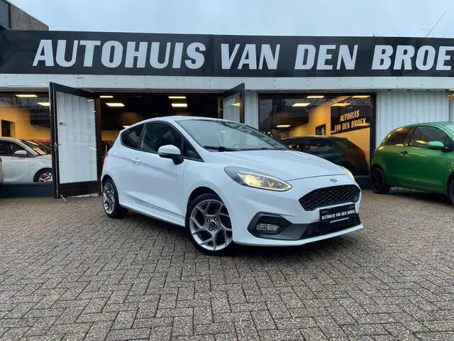 Photo 1 : Ford Fiesta 2019 Essence