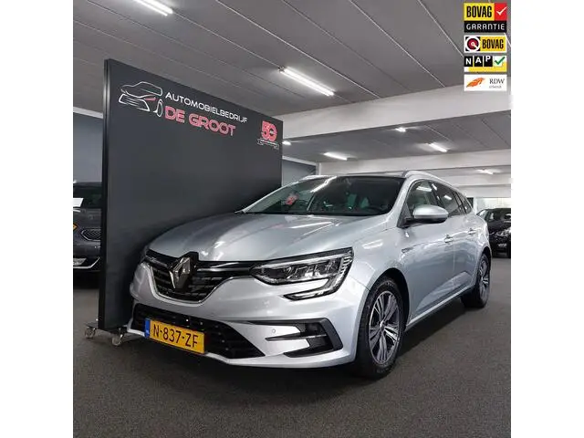 Photo 1 : Renault Megane 2022 Petrol