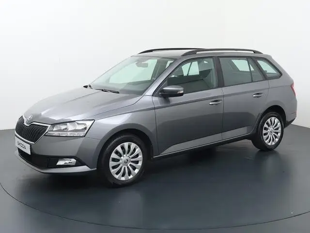 Photo 1 : Skoda Fabia 2023 Essence