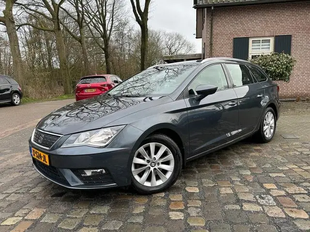 Photo 1 : Seat Leon 2019 Petrol