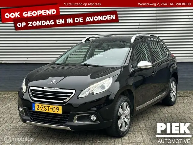 Photo 1 : Peugeot 2008 2015 Petrol