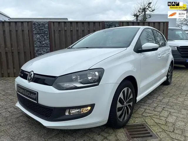 Photo 1 : Volkswagen Polo 2016 Essence