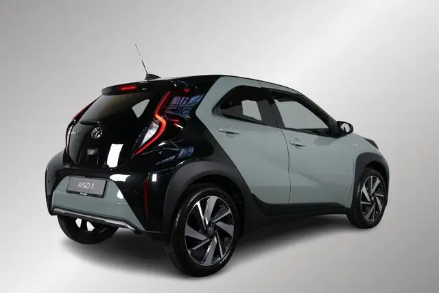 Photo 1 : Toyota Aygo 2024 Essence