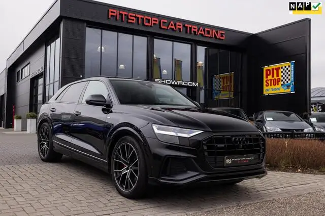 Photo 1 : Audi Q8 2019 Diesel