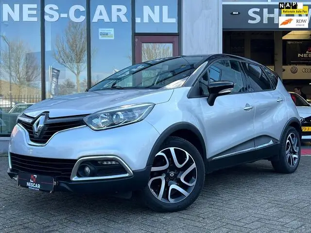 Photo 1 : Renault Captur 2015 Petrol