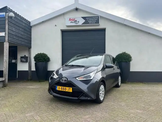 Photo 1 : Toyota Aygo 2022 Essence