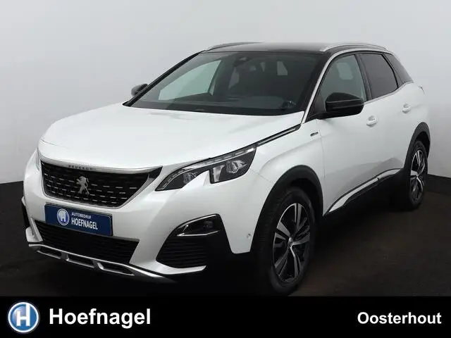 Photo 1 : Peugeot 3008 2019 Essence