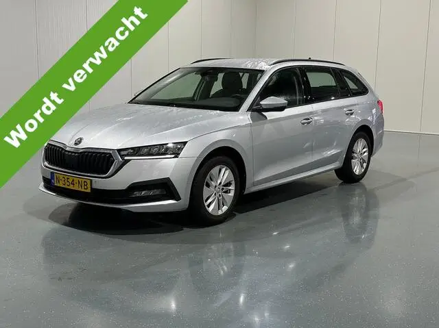 Photo 1 : Skoda Octavia 2021 Essence