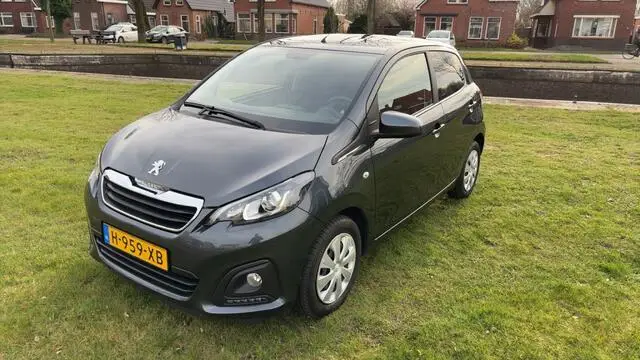 Photo 1 : Peugeot 108 2020 Petrol