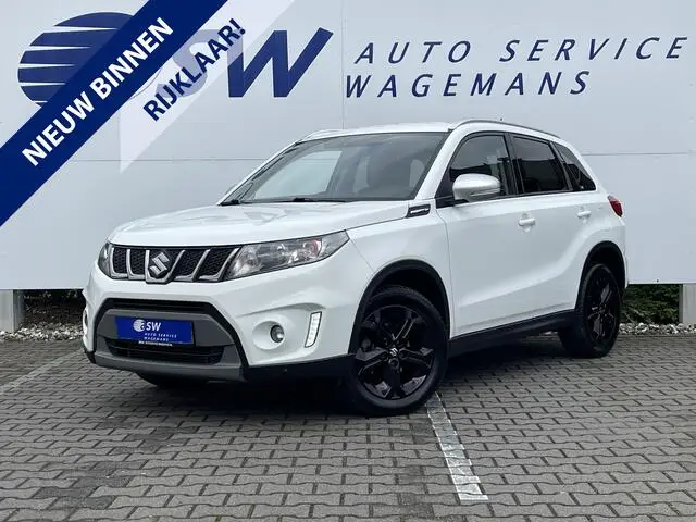 Photo 1 : Suzuki Vitara 2018 Petrol