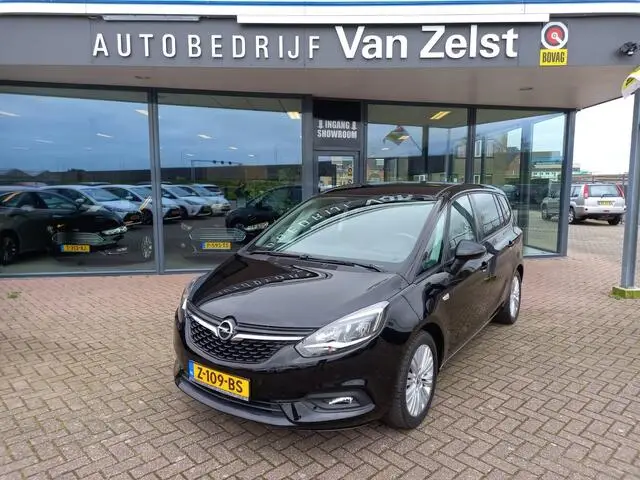 Photo 1 : Opel Zafira 2018 Essence