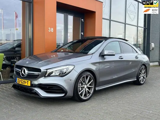 Photo 1 : Mercedes-benz Classe Cla 2017 Petrol