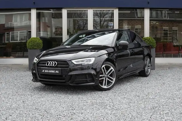 Photo 1 : Audi A3 2016 Petrol