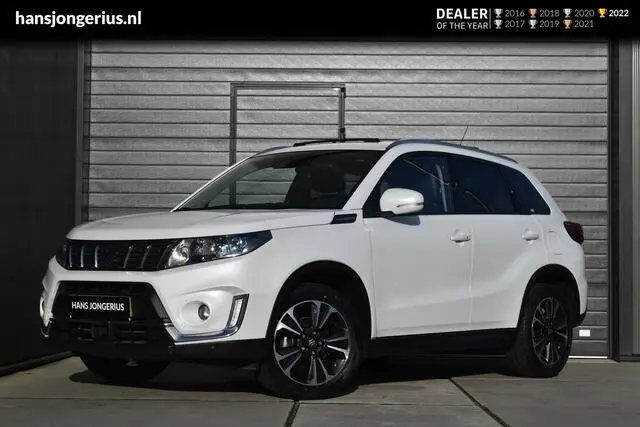 Photo 1 : Suzuki Vitara 2019 Petrol