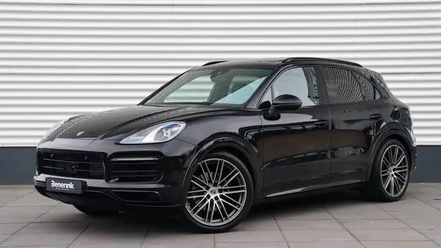 Photo 1 : Porsche Cayenne 2022 Hybrid