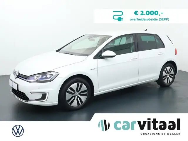 Photo 1 : Volkswagen Golf 2019 Électrique