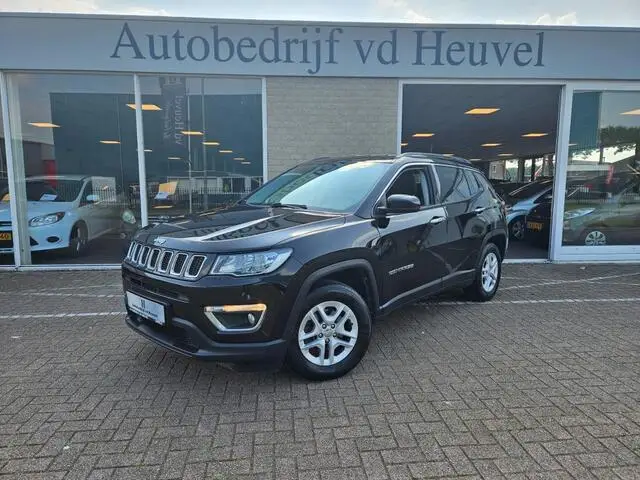 Photo 1 : Jeep Compass 2018 Petrol