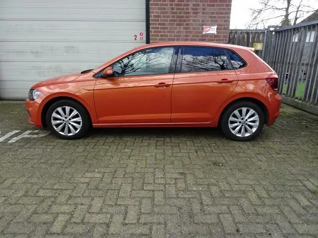 Photo 1 : Volkswagen Polo 2019 Petrol